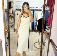 Orijinal Marka Model Midi Yırtmaçlı Elbise Beyaz