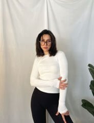 Parmak Geçirmeli Bluz